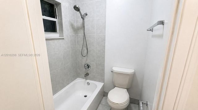 9150 NW 38th Dr 301, Coral Springs, FL 33065