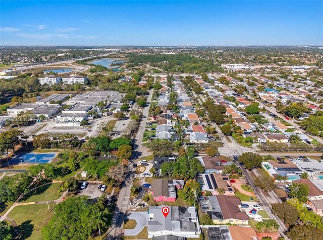 7777 Fairway Boulevard, Miramar, FL 33023