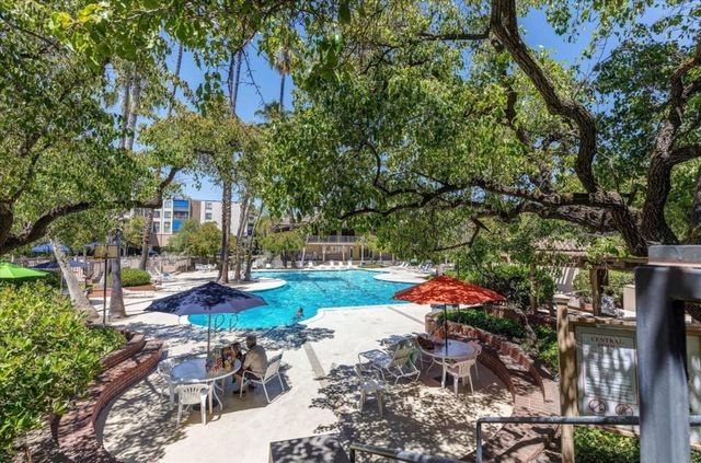 450 N Civic Drive 405, Walnut Creek, CA 94596