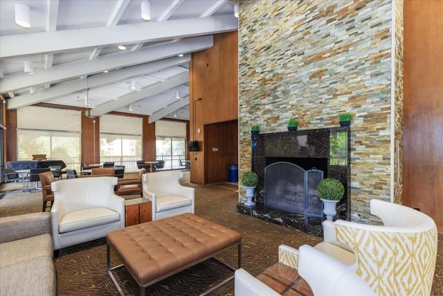 450 N Civic Drive 405, Walnut Creek, CA 94596