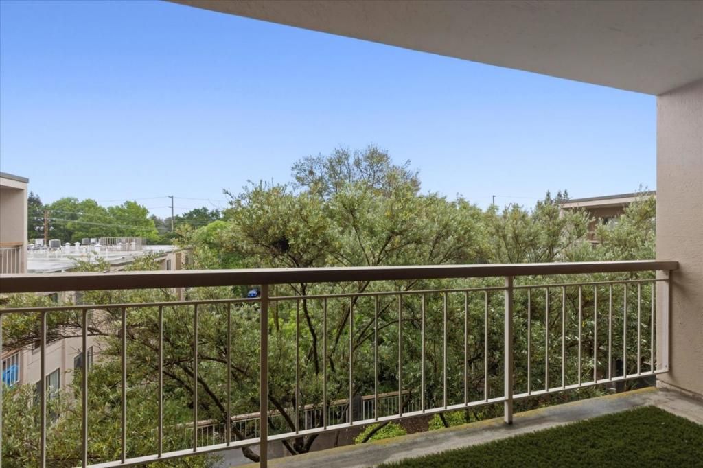 450 N Civic Drive 405, Walnut Creek, CA 94596