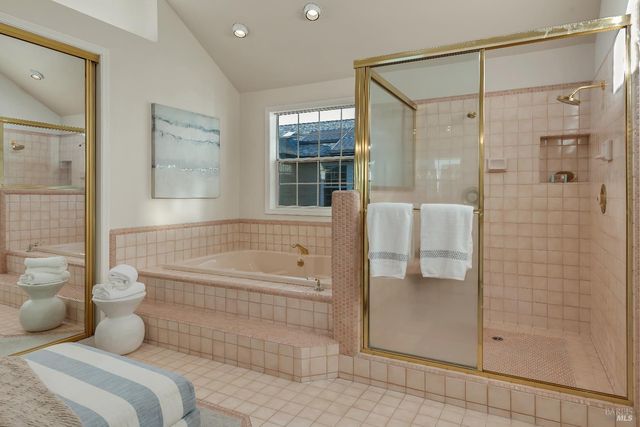 22033 Bonness Rd, Sonoma, CA 95476