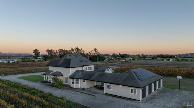 22033 Bonness Rd, Sonoma, CA 95476