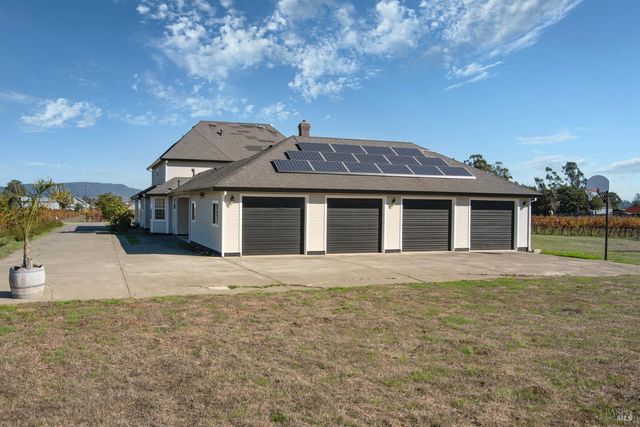 22033 Bonness Rd, Sonoma, CA 95476