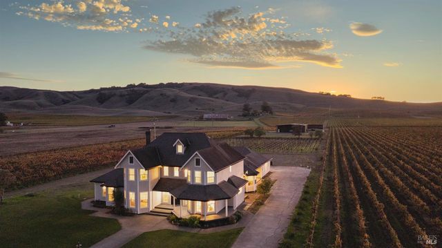 22033 Bonness Rd, Sonoma, CA 95476