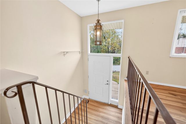 112 Kollar Dr, Liberty Boro, PA 15133