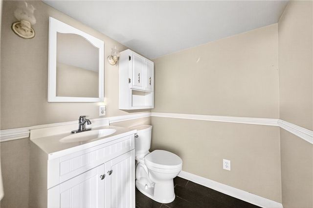 112 Kollar Dr, Liberty Boro, PA 15133