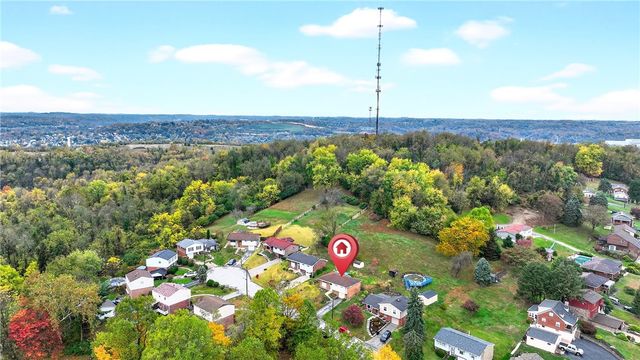 112 Kollar Dr, Liberty Boro, PA 15133