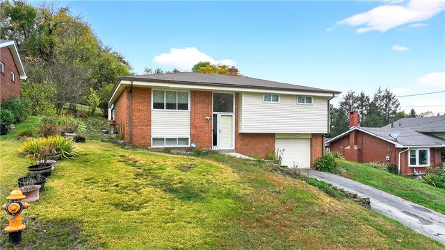 112 Kollar Dr, Liberty Boro, PA 15133