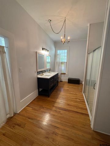 101 S Friou, Jefferson, TX 75657