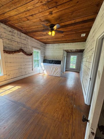101 S Friou, Jefferson, TX 75657