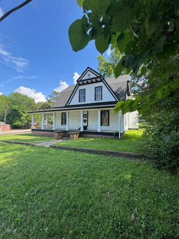 101 S Friou, Jefferson, TX 75657