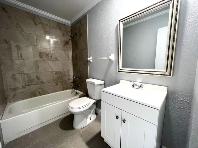 453 HEMLOCK STREET, Altamonte Springs, FL 32714