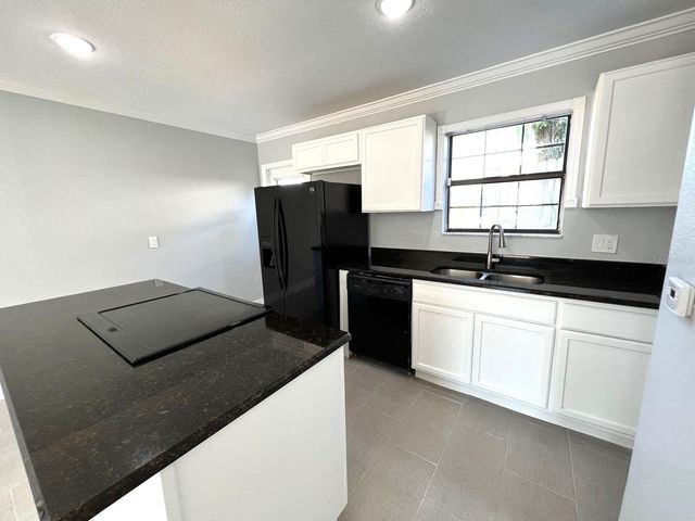 453 HEMLOCK STREET, Altamonte Springs, FL 32714