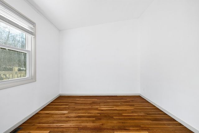 98 Lancaster Rd, Shirley, MA 01464