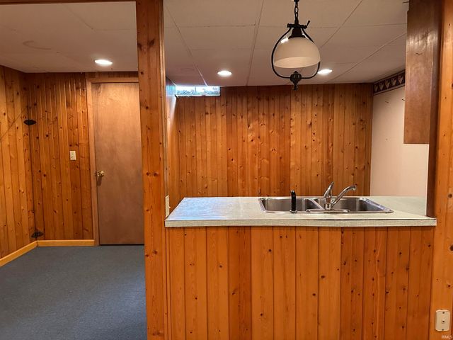 10598 N 500 E Road, Syracuse, IN 46567