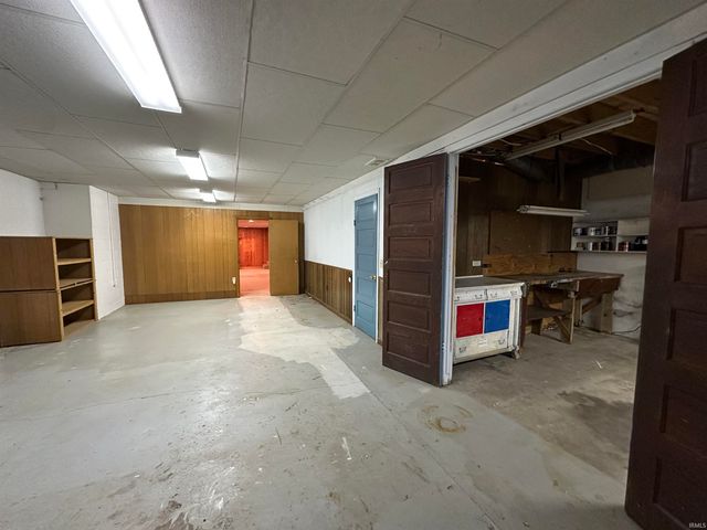 10598 N 500 E Road, Syracuse, IN 46567