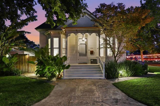 194 4th Street, Gilroy, CA 95020