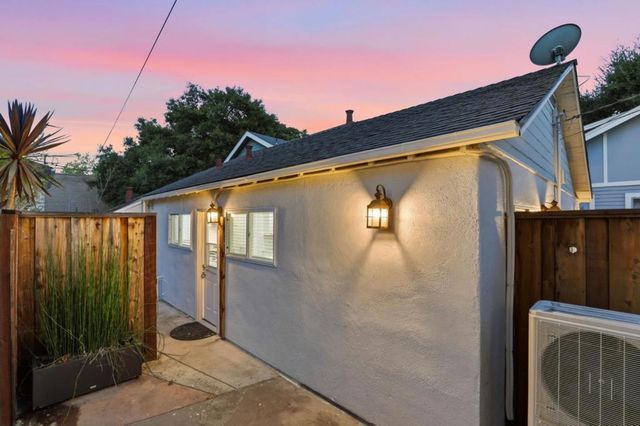 194 4th Street, Gilroy, CA 95020