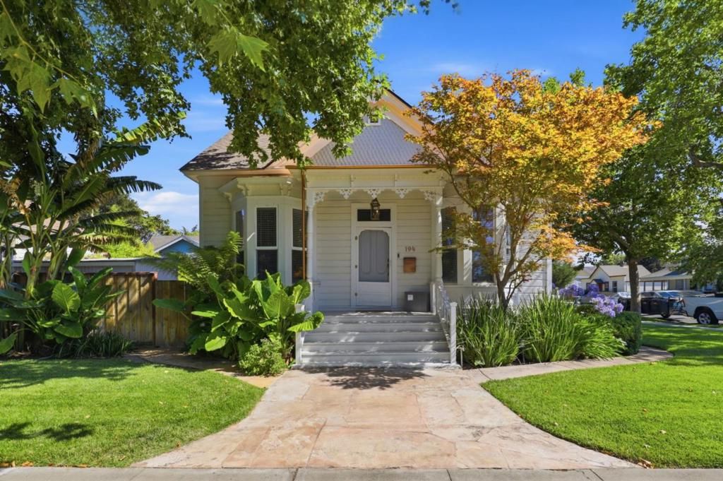 Image 1 of property listing at 194 4th Street, Gilroy, CA 95020