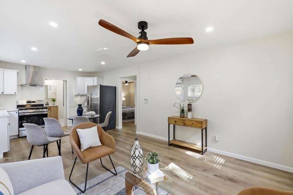Image 12 of property listing at 194 4th Street, Gilroy, CA 95020
