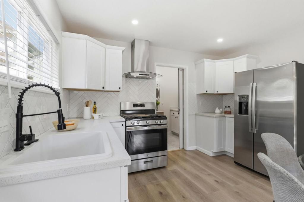 Image 14 of property listing at 194 4th Street, Gilroy, CA 95020