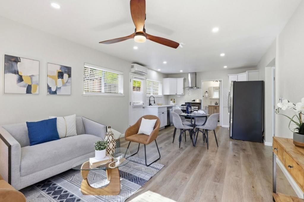 Image 3 of property listing at 194 4th Street, Gilroy, CA 95020