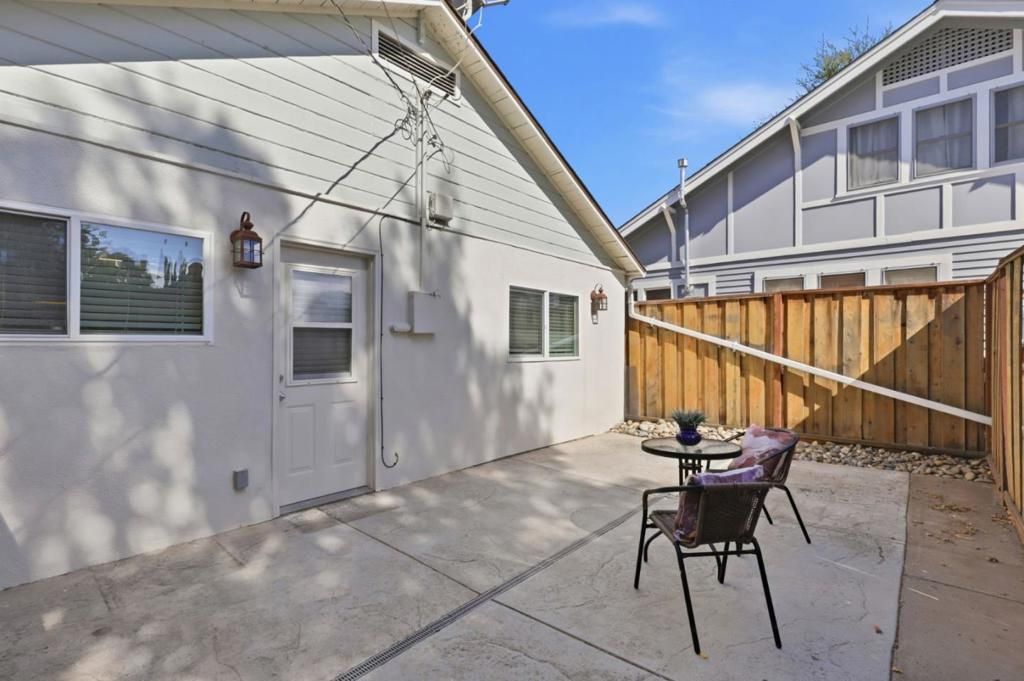 Image 38 of property listing at 194 4th Street, Gilroy, CA 95020