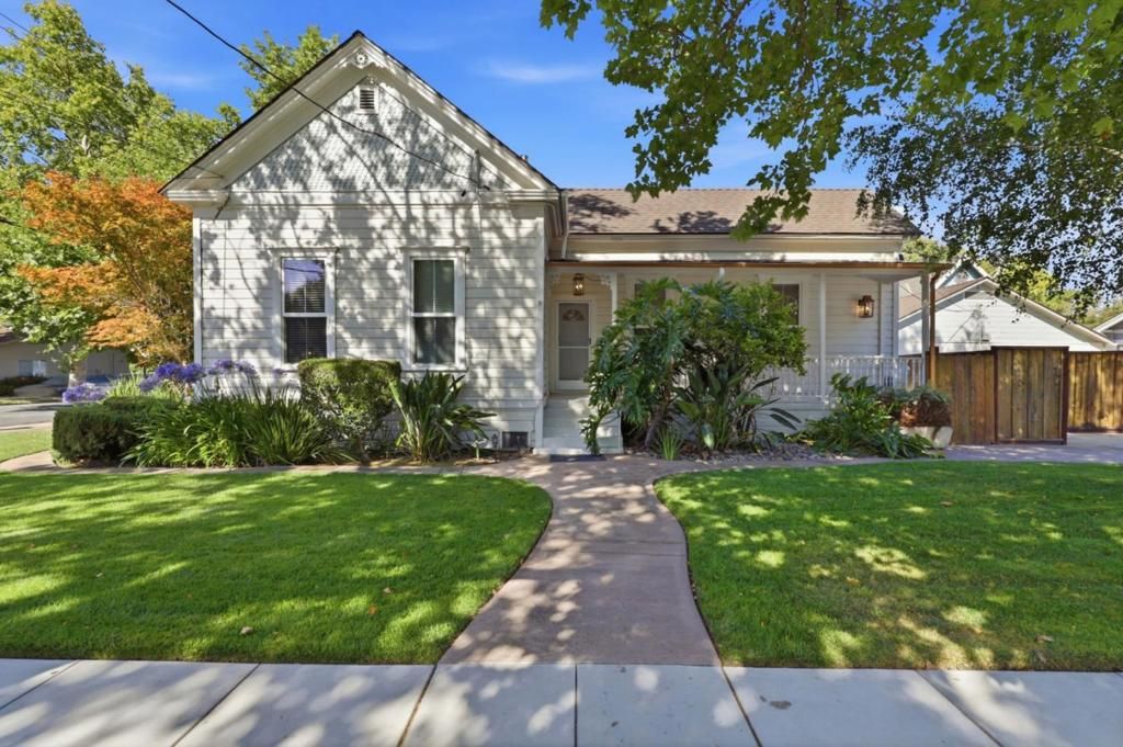 Image 40 of property listing at 194 4th Street, Gilroy, CA 95020