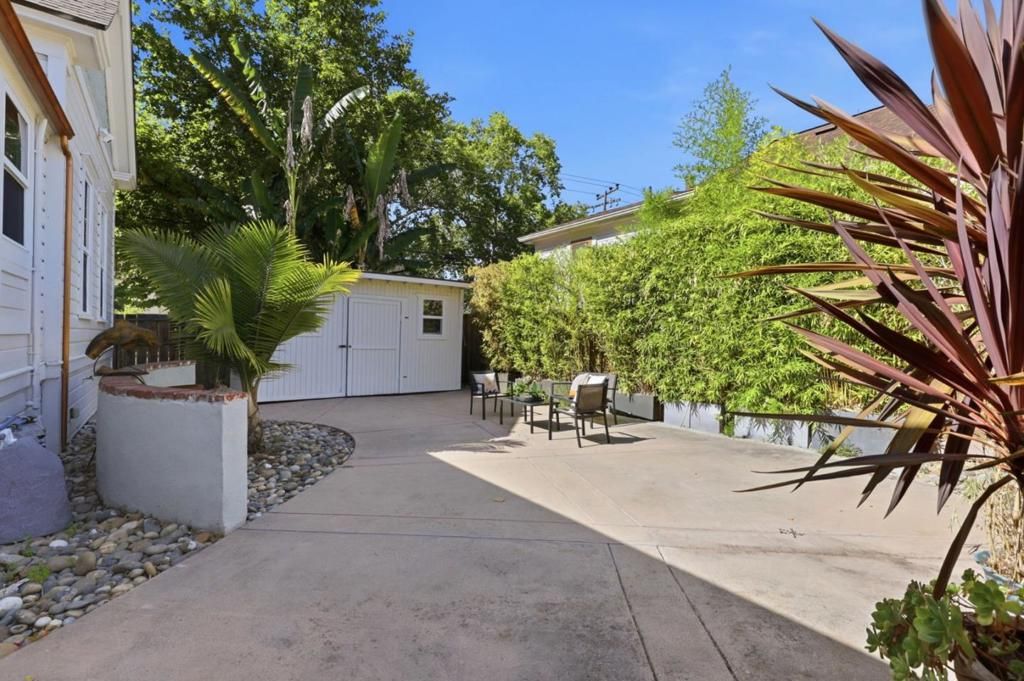 Image 5 of property listing at 194 4th Street, Gilroy, CA 95020