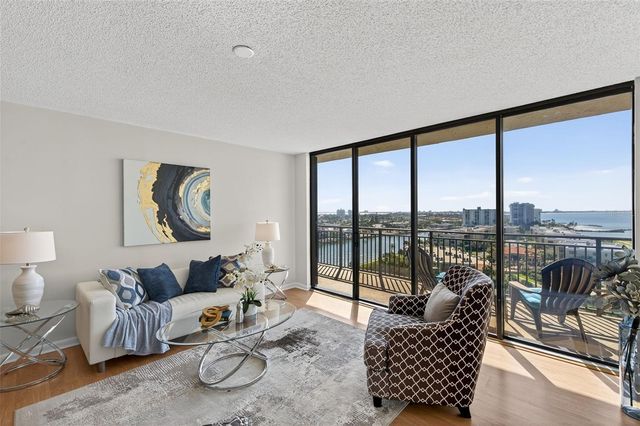 7600 BAYSHORE DRIVE 902, Treasure Island, FL 33706