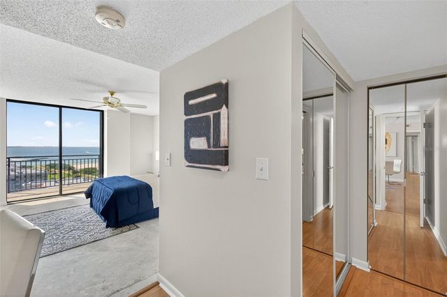 7600 BAYSHORE DRIVE 902, Treasure Island, FL 33706