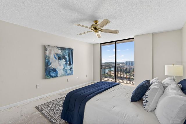 7600 BAYSHORE DRIVE 902, Treasure Island, FL 33706