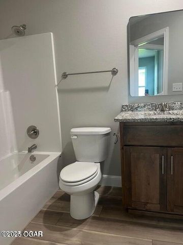 14 S Roane Street, Webb City, MO 64870