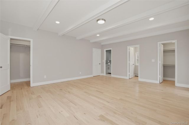 11 Levon Lane, Miller Place, NY 11764