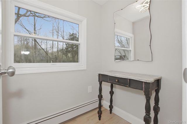 11 Levon Lane, Miller Place, NY 11764