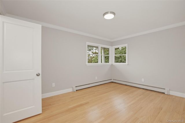 11 Levon Lane, Miller Place, NY 11764