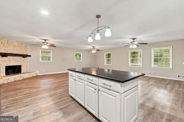 951 Hickory View Court NW, Marietta, GA 30064