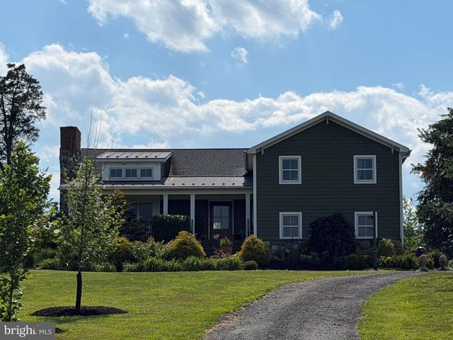 18 KRATZ, Zieglerville, PA 19492