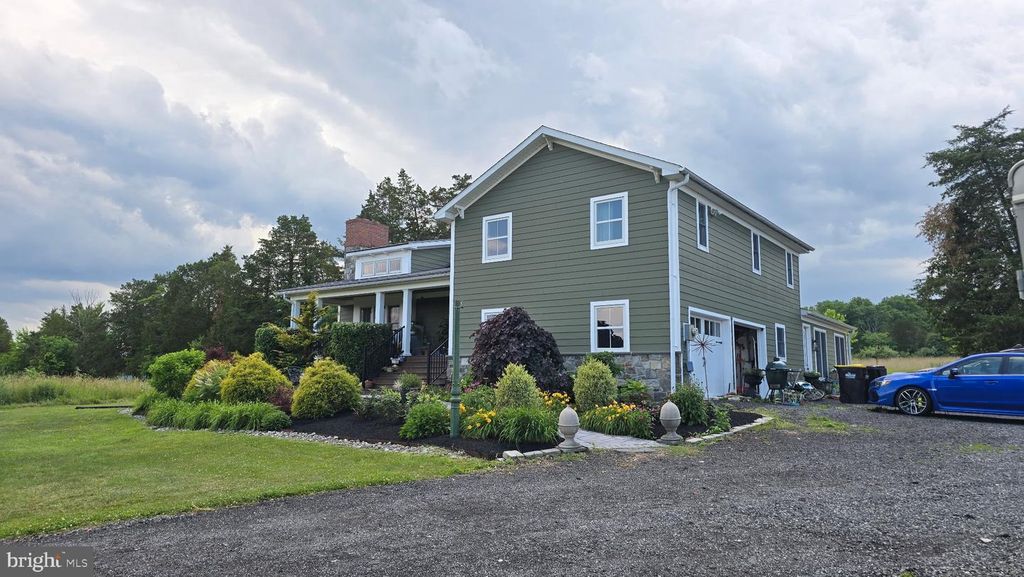 18 KRATZ, Zieglerville, PA 19492