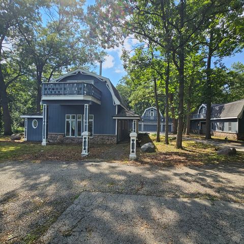 13616 Route 176, Woodstock, IL 60098