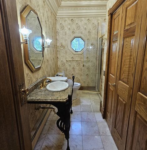 13616 Route 176, Woodstock, IL 60098