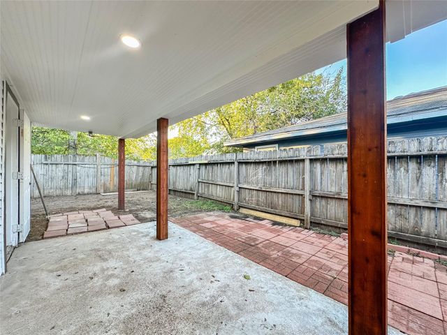 11009 Panicum Court, Houston, TX 77086