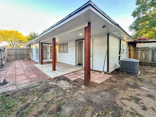 11009 Panicum Court, Houston, TX 77086