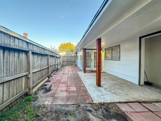 11009 Panicum Court, Houston, TX 77086