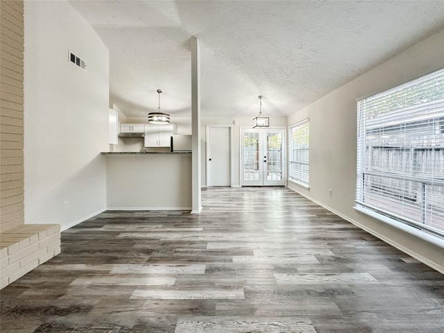 11009 Panicum Court, Houston, TX 77086