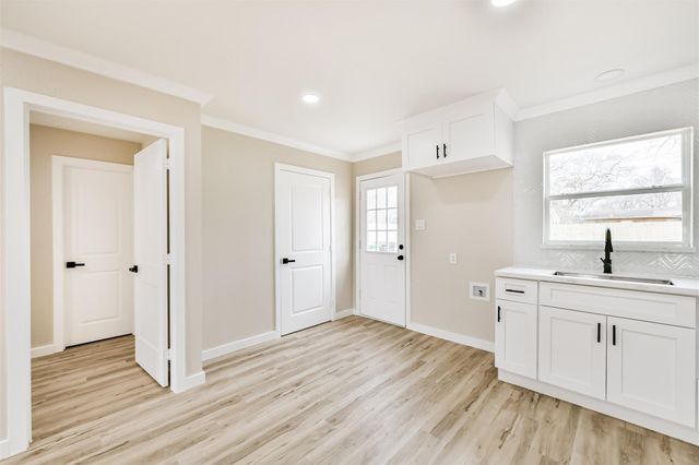 5527 Lakefield Drive, Houston, TX 77033