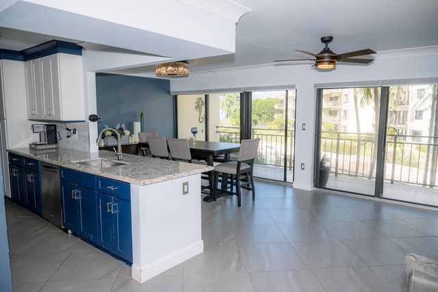 104500 Overseas Hwy Apt B204, Key Largo, FL 33037