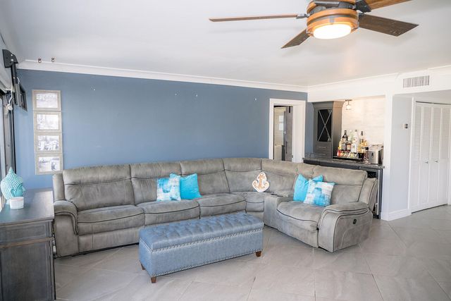 104500 Overseas Hwy Apt B204, Key Largo, FL 33037