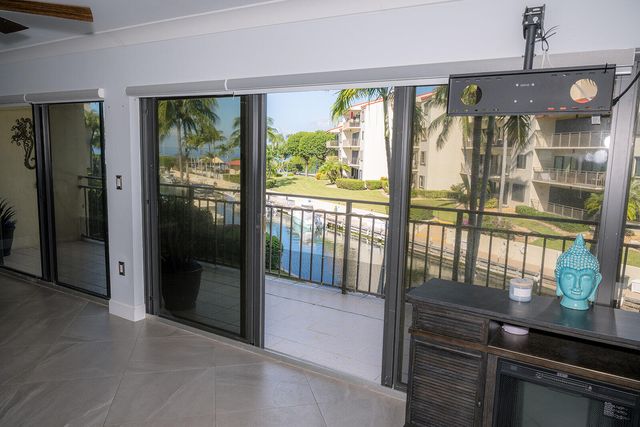 104500 Overseas Hwy Apt B204, Key Largo, FL 33037